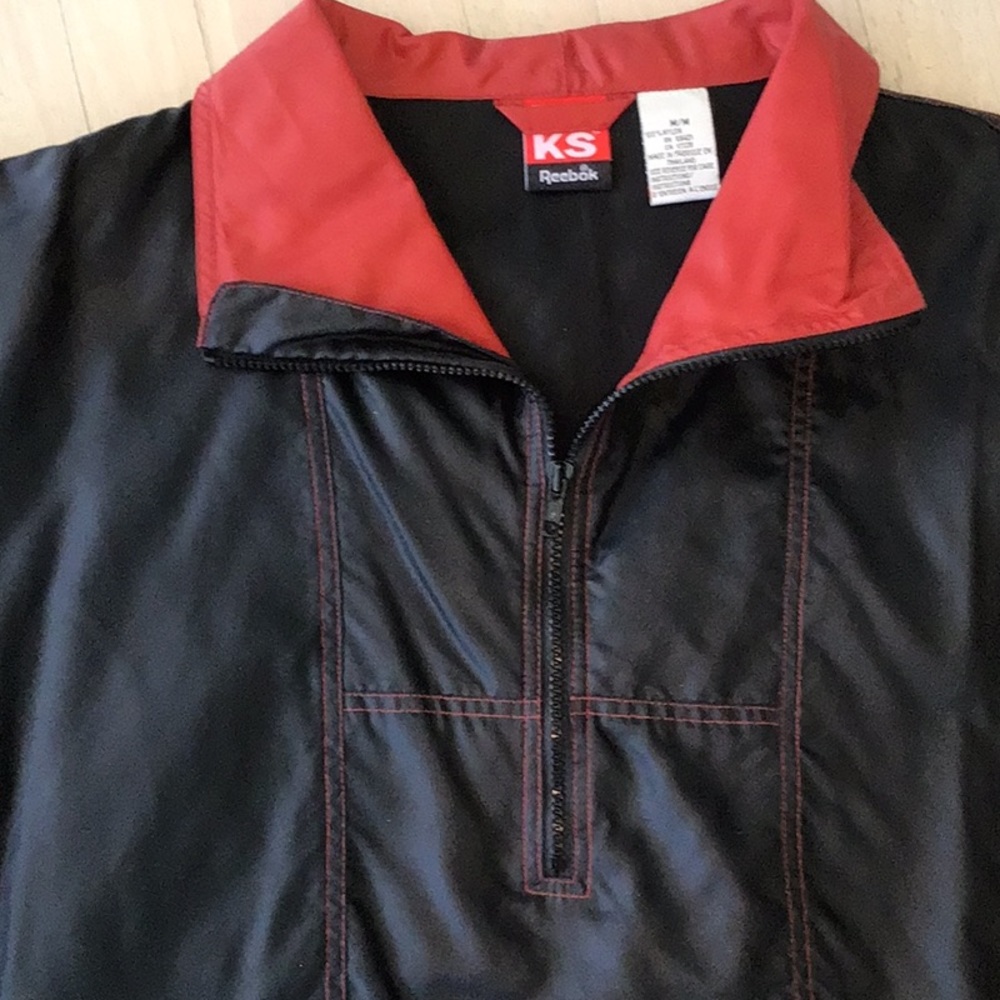 Reebok/Nylon Performance Pullover Great Condition - image 3